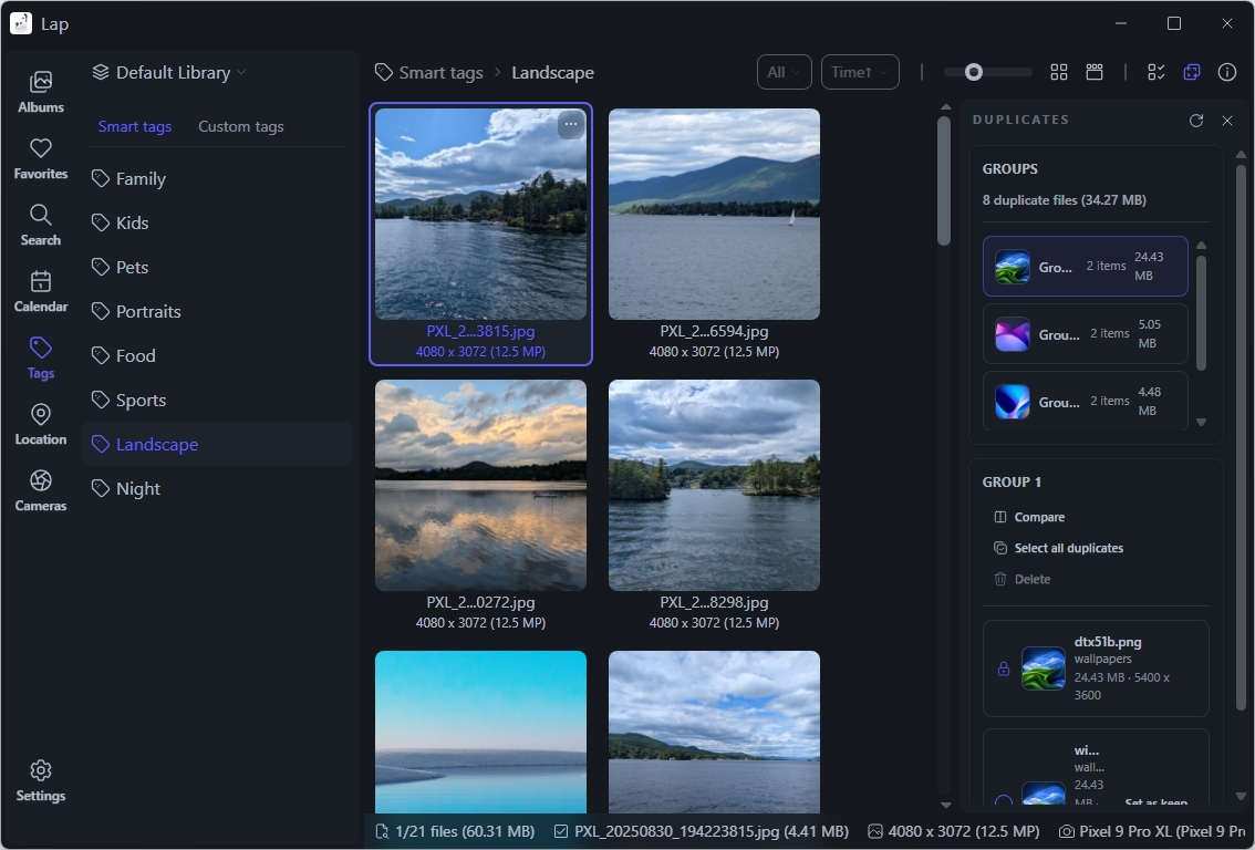 Панель DUPLICATES в Lap Photo Manager с группами дубликатов и выбором файла, который нужно оставить